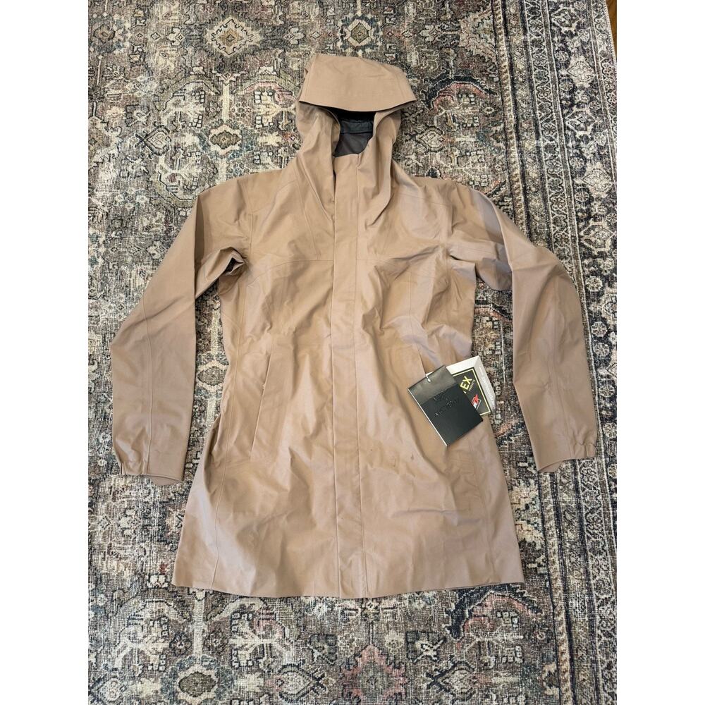 Arcteryx Women’s Large Jacket Rain Codetta Coat Jute Brown Gore-Tex C3
